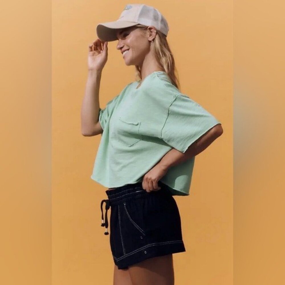 NWT Size M - Pilcro 100% Cotton Boxy Crop Tee Pale Green (NWT US$48) - Picture 2 of 16